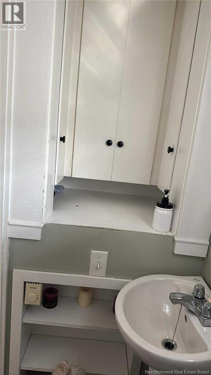 58 Oak Street, Mcadam, New Brunswick  E6J 1M6 - Photo 10 - NB130141