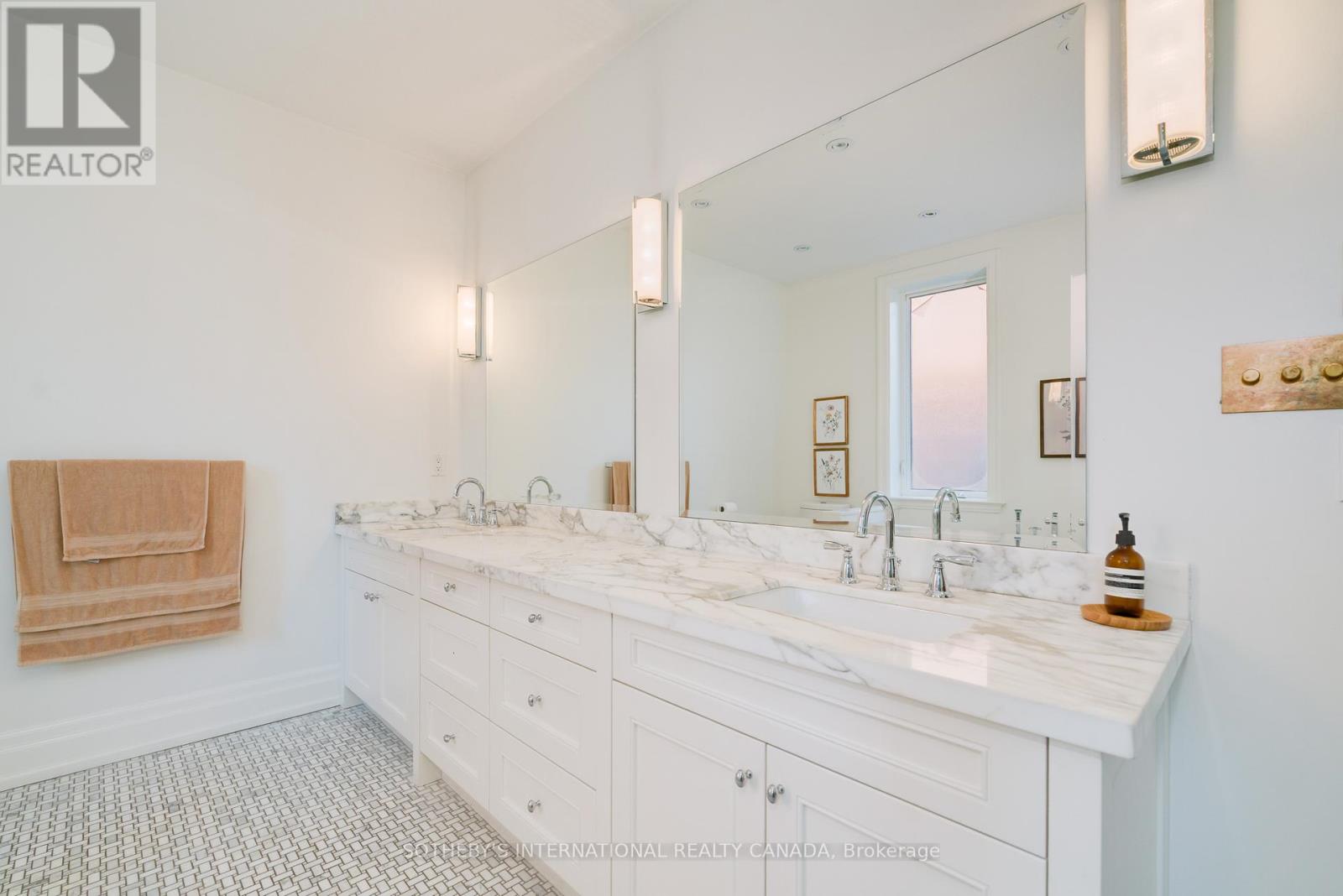 104 Park Road, Toronto, Ontario  M4W 2N7 - Photo 31 - C12545628