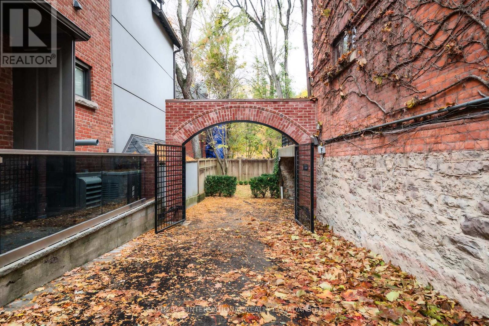 104 Park Road, Toronto, Ontario  M4W 2N7 - Photo 45 - C12545628