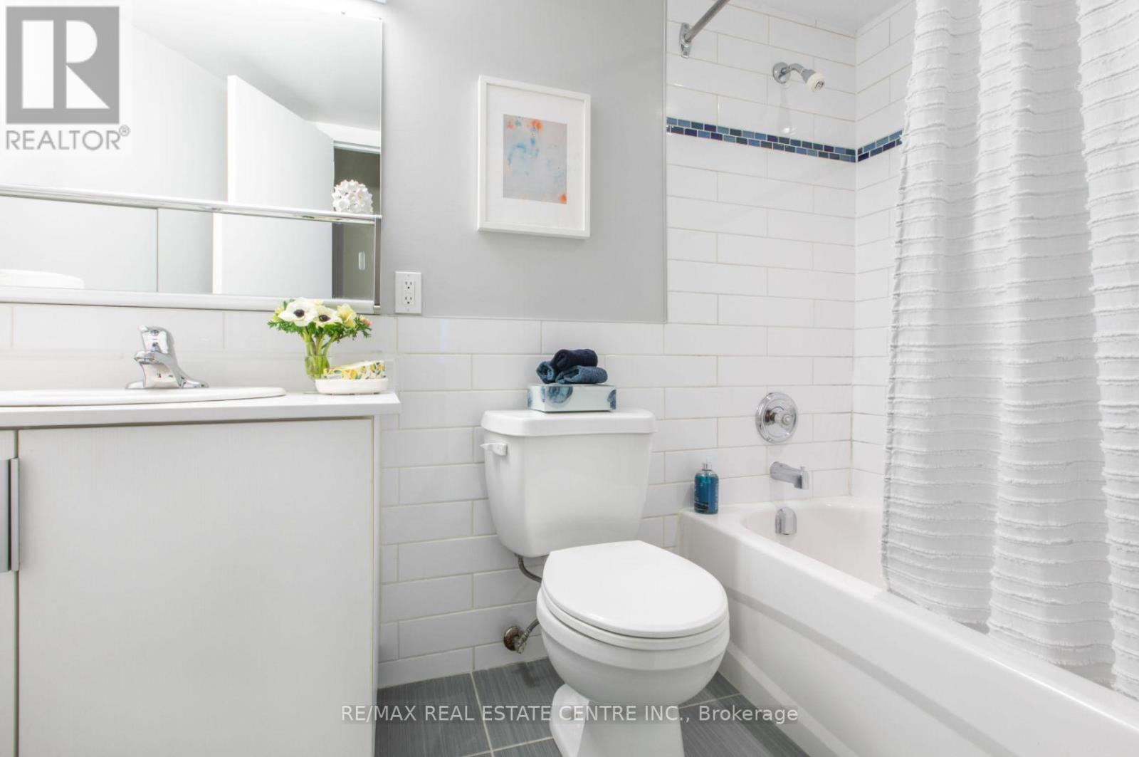 501 - 50 Graydon Hall Drive, Toronto, Ontario  M3A 3A5 - Photo 18 - C12545676