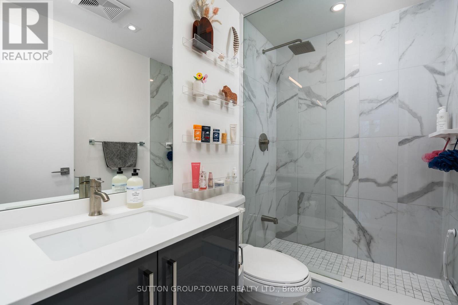 507 - 840 St. Clair Avenue W, Toronto, Ontario  M6C 0A4 - Photo 17 - C12545726