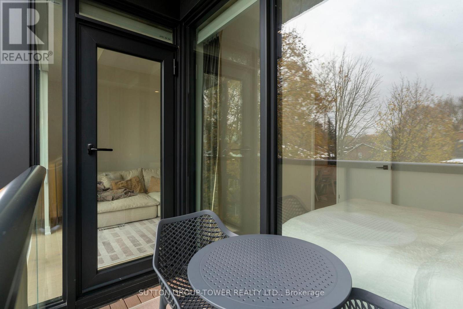 507 - 840 St. Clair Avenue W, Toronto, Ontario  M6C 0A4 - Photo 19 - C12545726