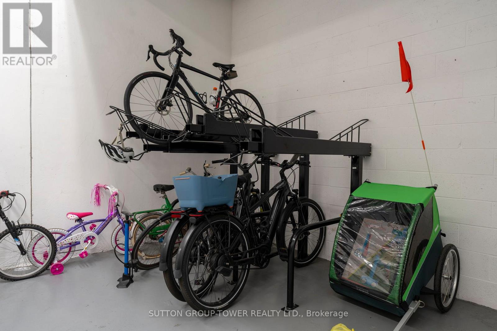 507 - 840 St. Clair Avenue W, Toronto, Ontario  M6C 0A4 - Photo 25 - C12545726