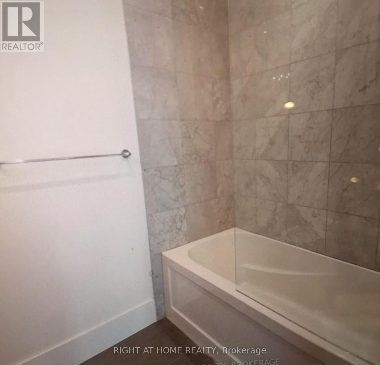 336 - 39 Queens Quay E, Toronto, Ontario  M5E 0A5 - Photo 12 - C12545502