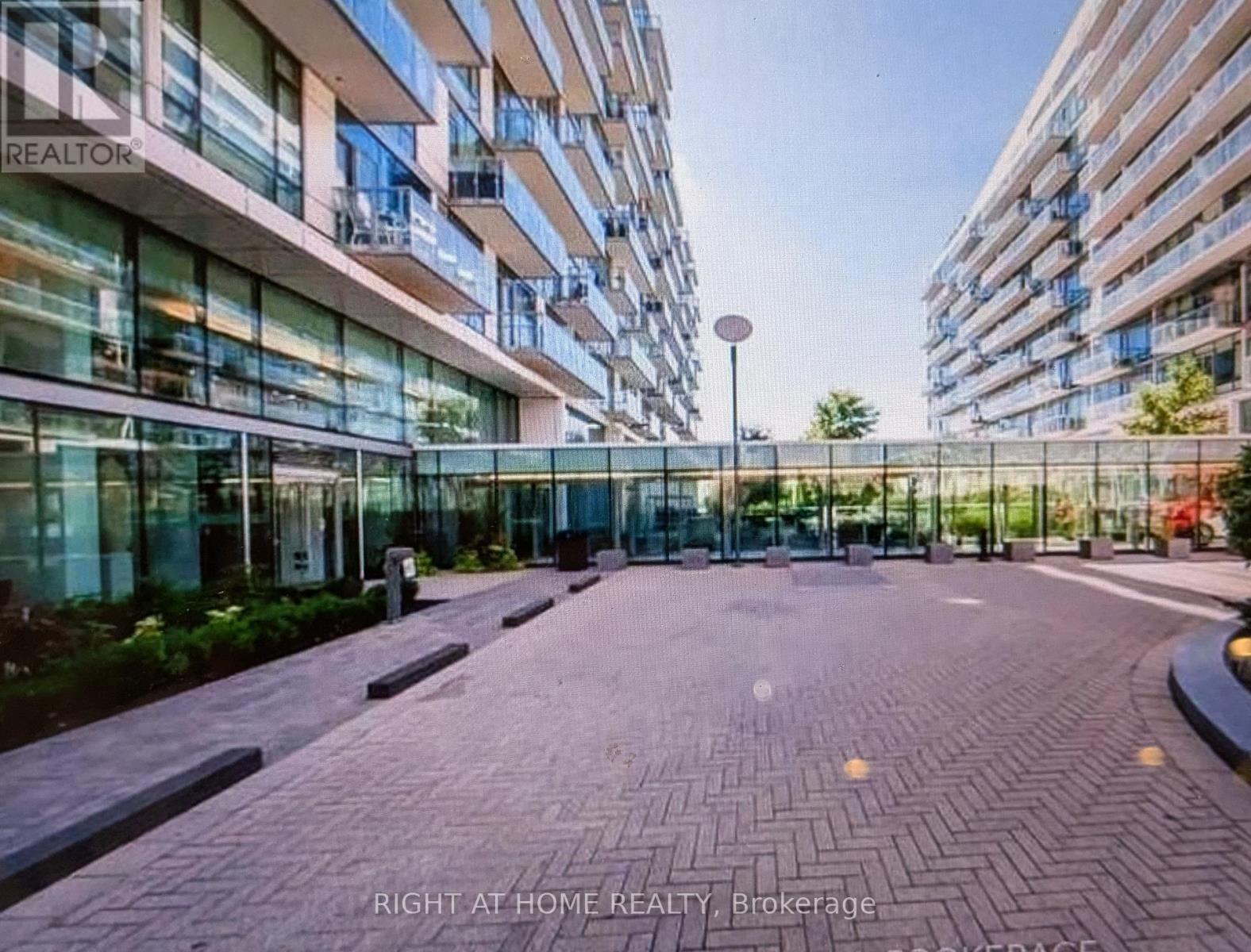 336 - 39 Queens Quay E, Toronto, Ontario  M5E 0A5 - Photo 3 - C12545502