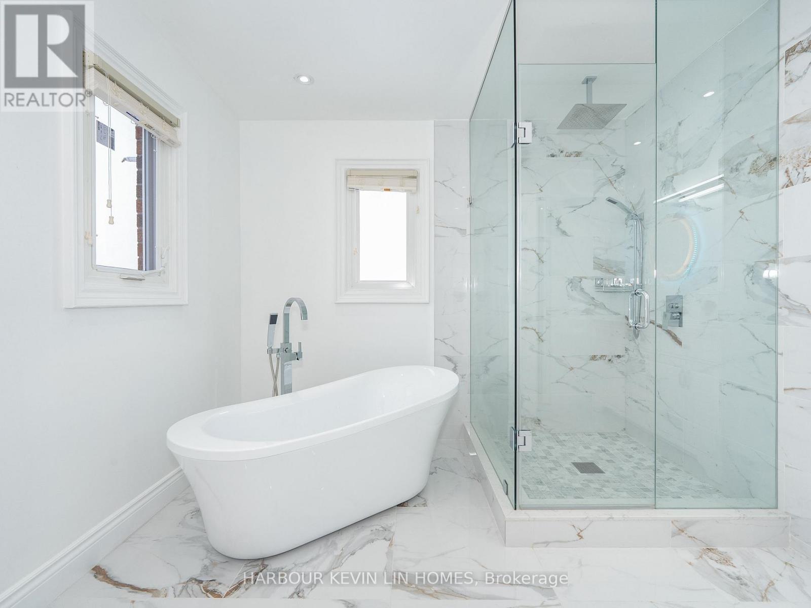 43 Piccadilly Road, Richmond Hill, Ontario  L4B 1S9 - Photo 26 - N12539728