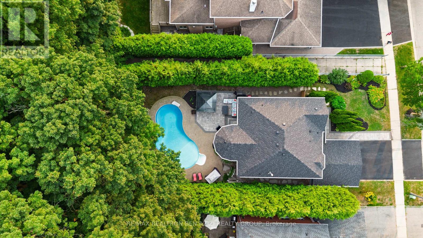 78 CHARING CRESCENT, Aurora, Ontario