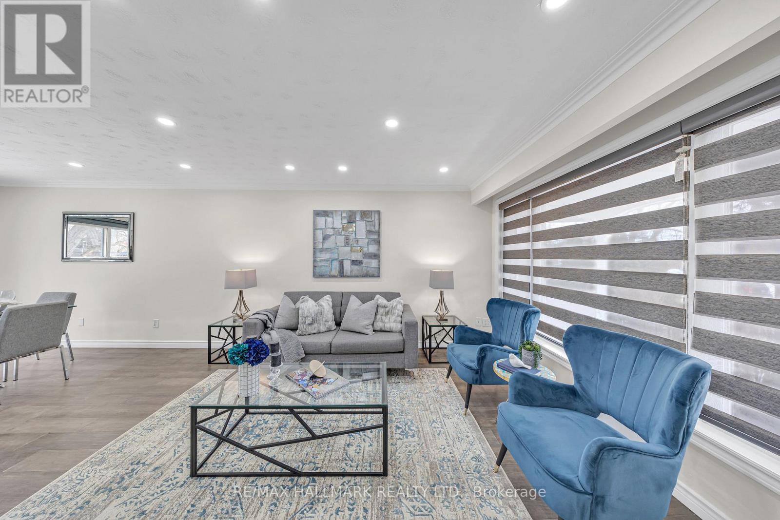 35 Rowallan Drive, Toronto, Ontario  M1E 2Y5 - Photo 4 - E12545574