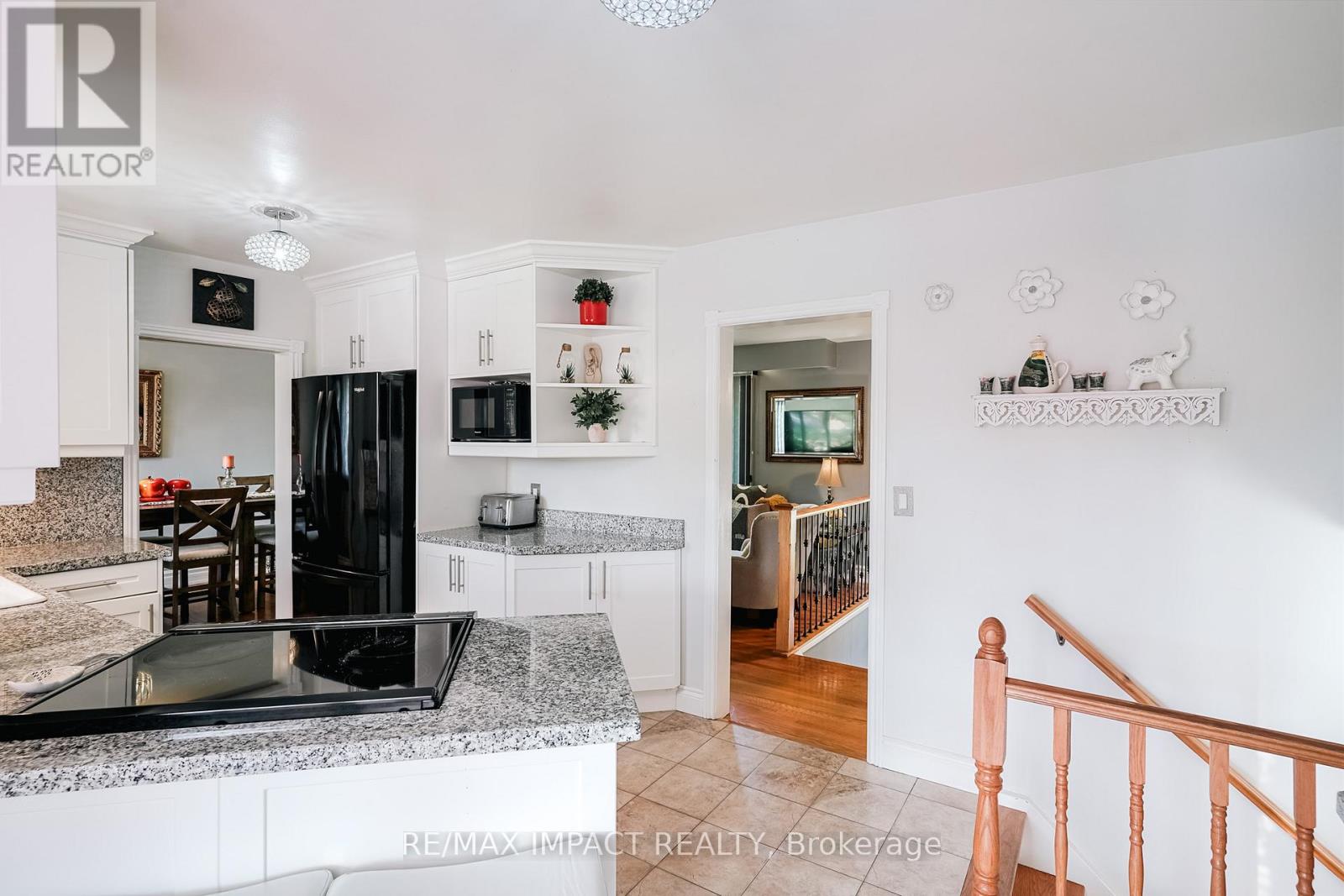 415 Jane Avenue, Oshawa, Ontario  L1J 3L6 - Photo 12 - E12545584