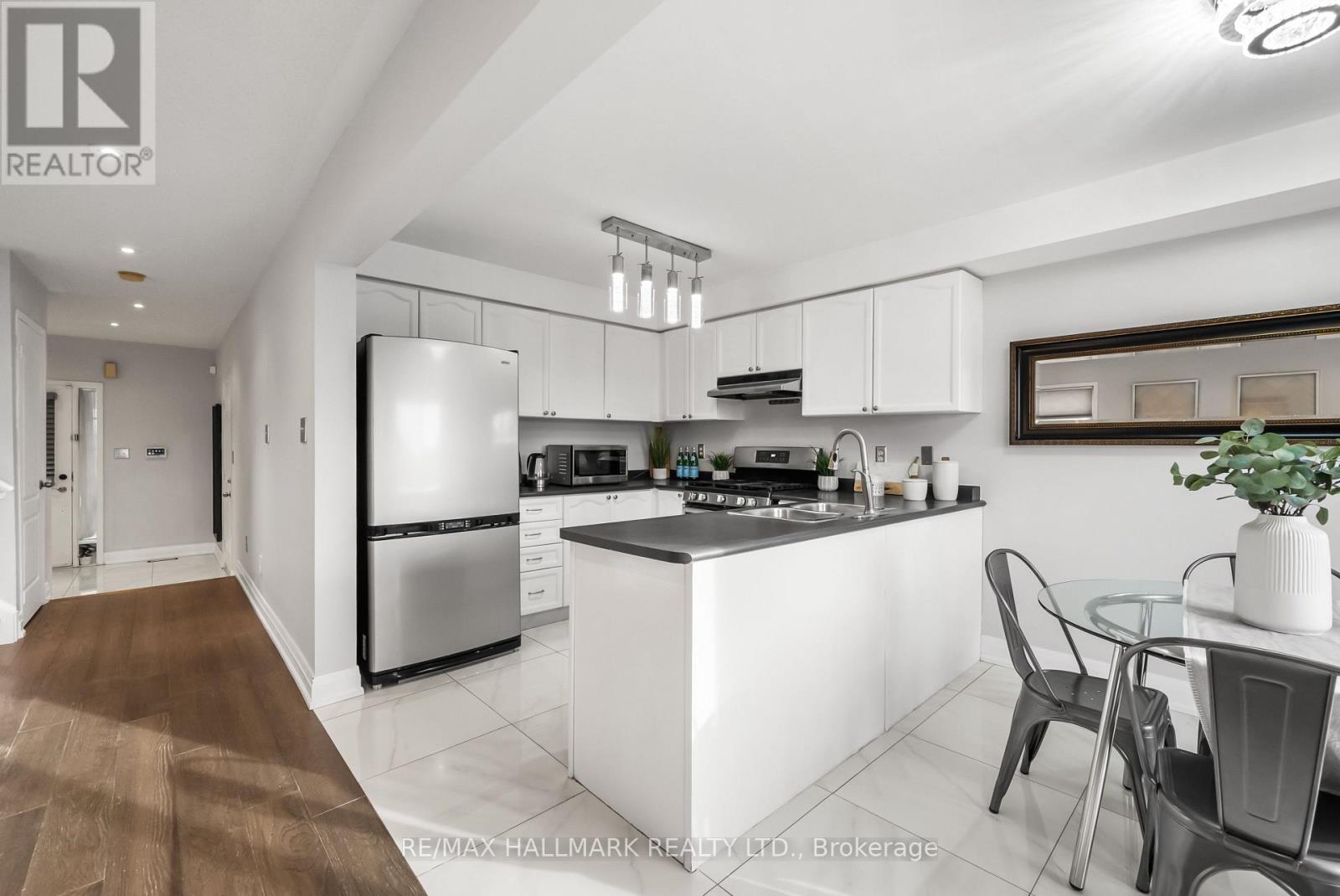 205 Bean Crescent, Ajax, Ontario  L1T 4K4 - Photo 14 - E12545598