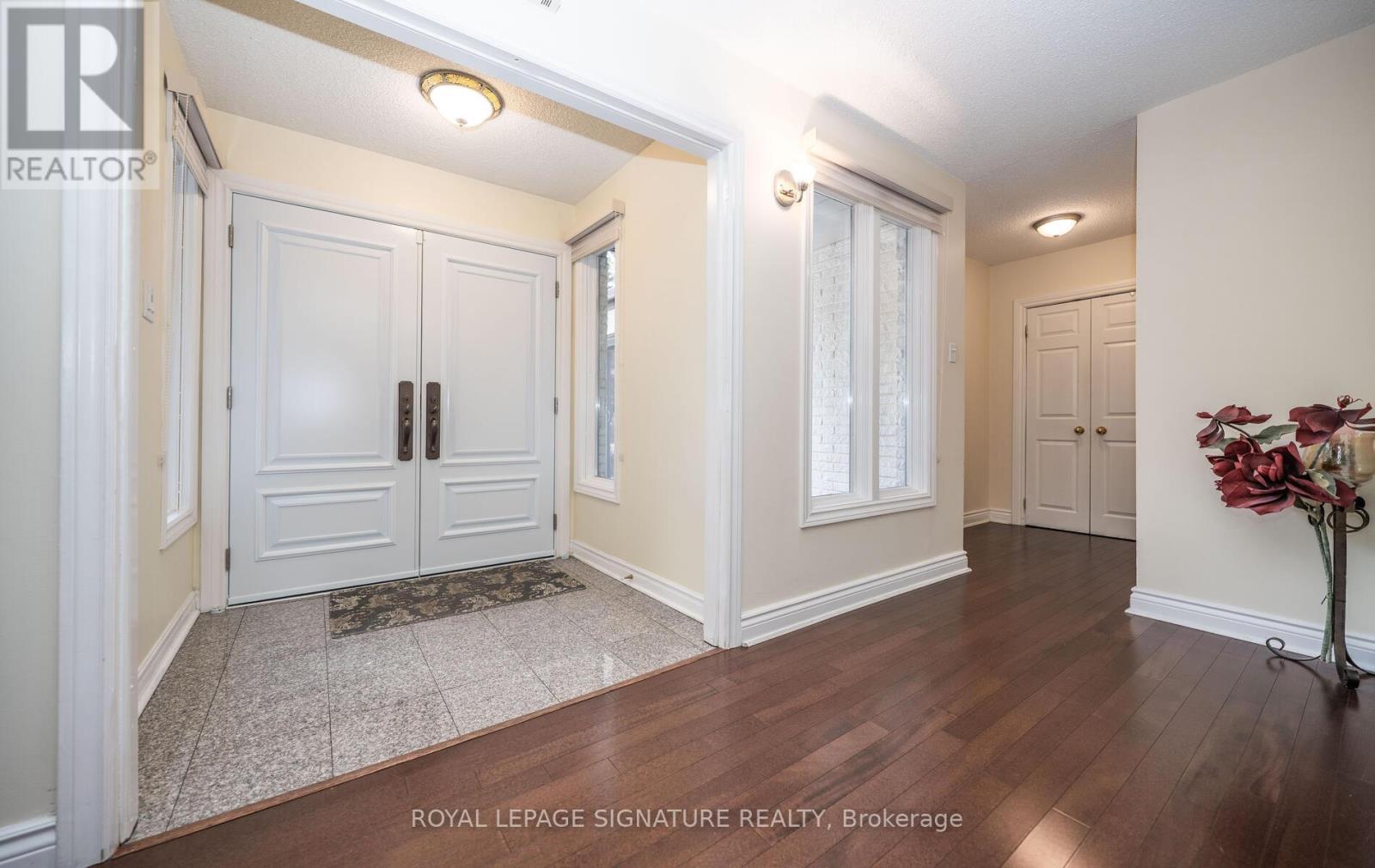 2098 Pharmacy Avenue, Toronto, Ontario  M1W 1H8 - Photo 4 - E12545632