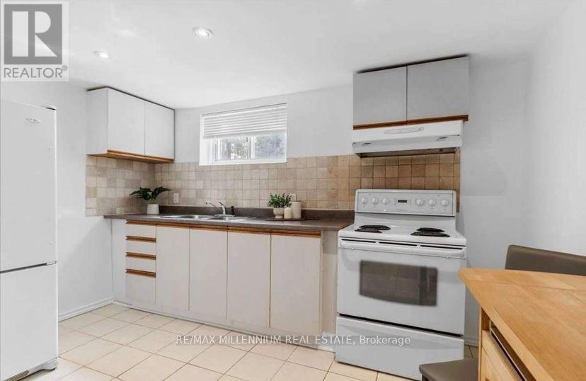 55 Slan Avenue, Toronto, Ontario  M1G 3B4 - Photo 12 - E12545636