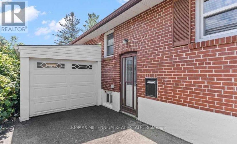 55 Slan Avenue, Toronto, Ontario  M1G 3B4 - Photo 7 - E12545636