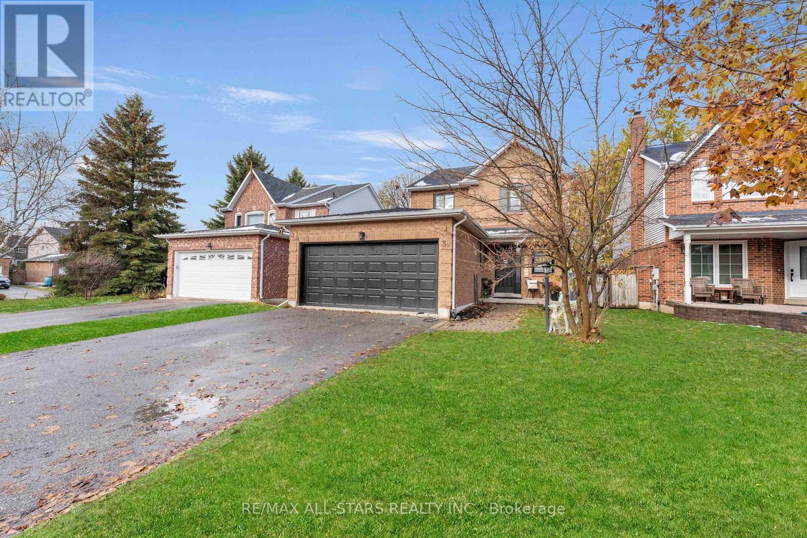 39 Kyle Crescent, Georgina, Ontario  L4P 3P5 - Photo 2 - N12545478