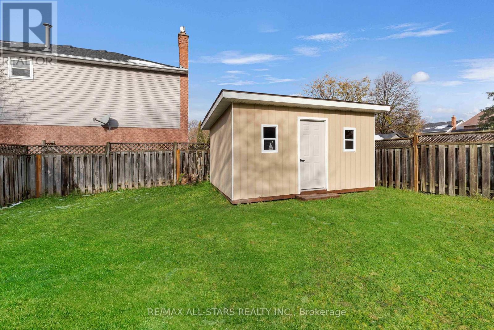 39 Kyle Crescent, Georgina, Ontario L4P 3P5 - Photo 42 - N12545478