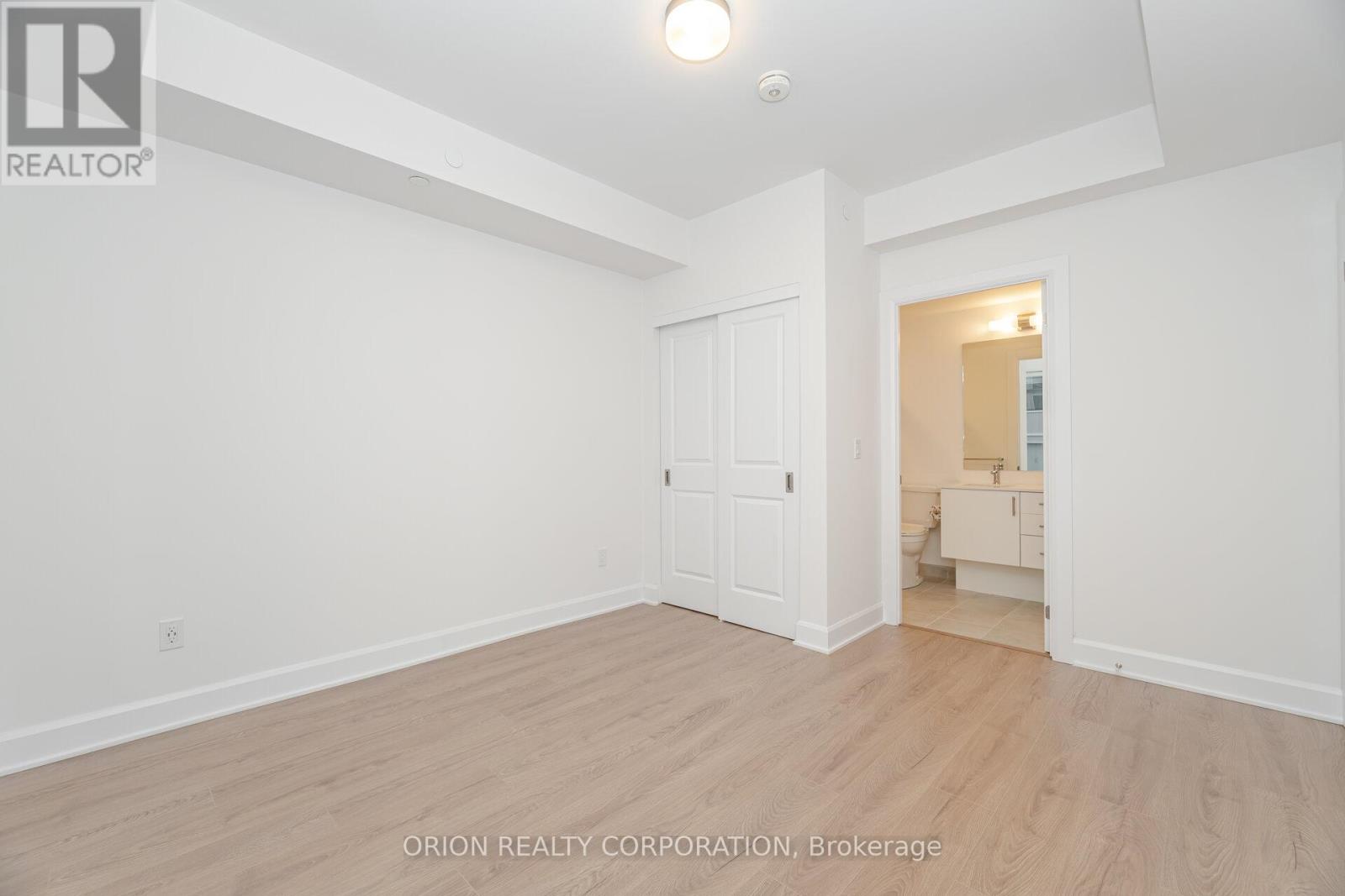 410 - 3240 William Coltson Avenue, Oakville, Ontario L6H 8C8 - Photo 34 - W12521594