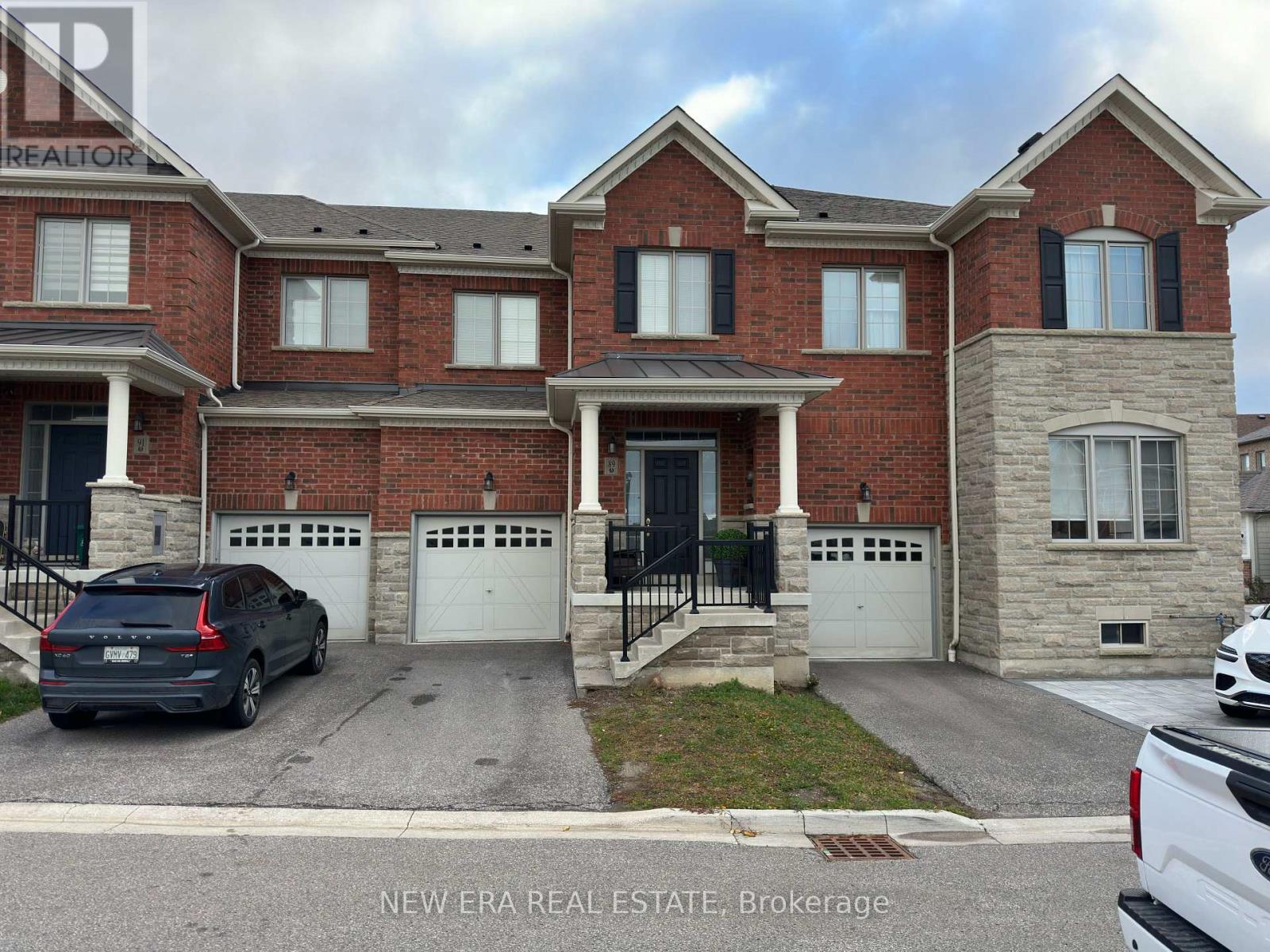 89 THORNAPPLE LANE, Richmond Hill, Ontario