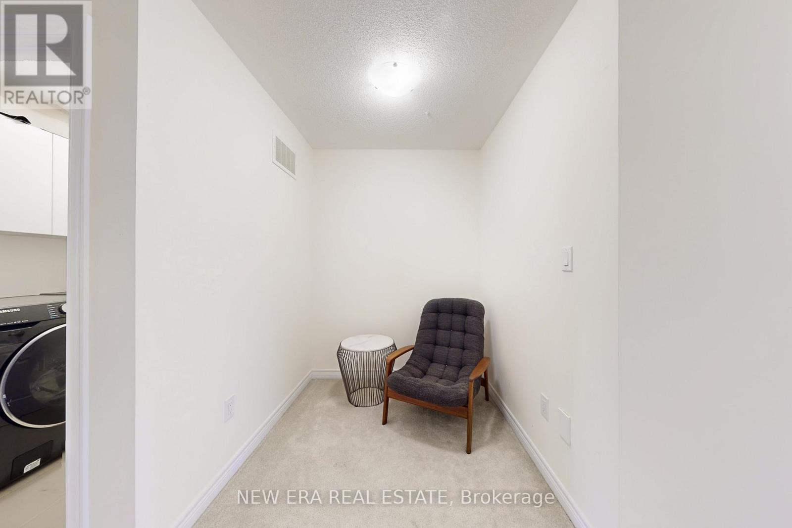 89 Thornapple Lane, Richmond Hill, Ontario  L4E 1E7 - Photo 18 - N12545534