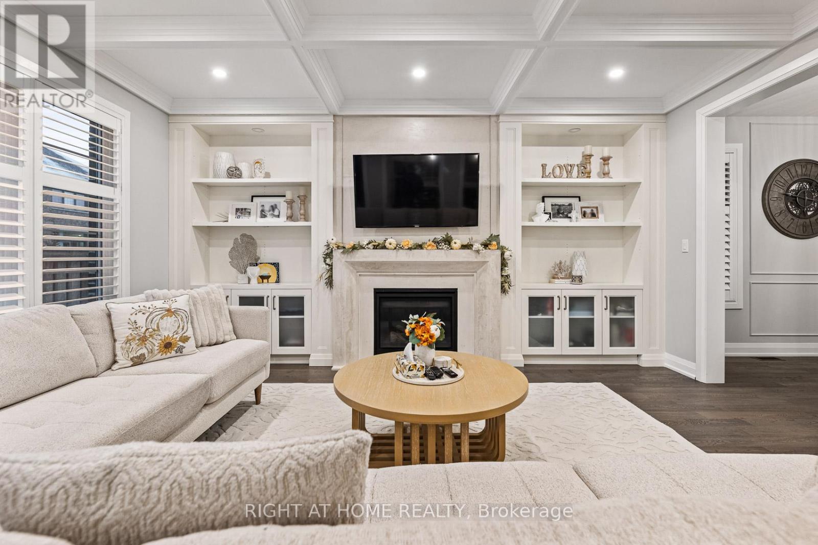 71 Ten Pines Road, Vaughan, Ontario  L4H 5B4 - Photo 14 - N12545548