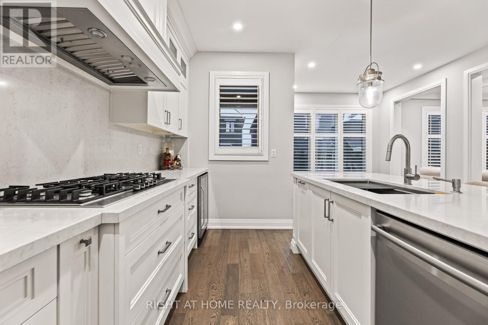 71 Ten Pines Road, Vaughan, Ontario  L4H 5B4 - Photo 21 - N12545548