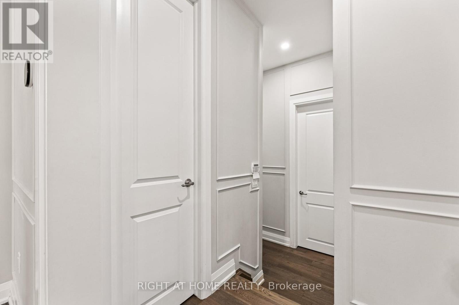 71 Ten Pines Road, Vaughan, Ontario  L4H 5B4 - Photo 23 - N12545548