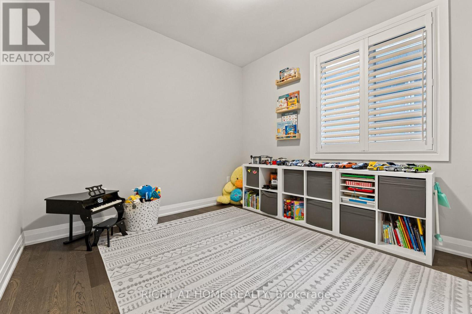 71 Ten Pines Road, Vaughan, Ontario  L4H 5B4 - Photo 25 - N12545548