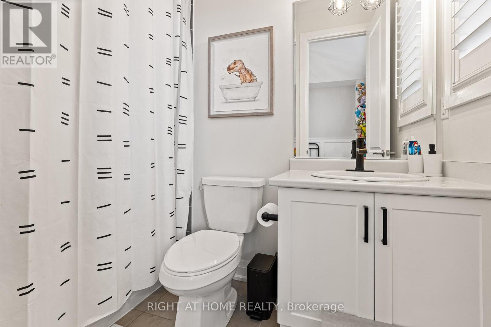 71 Ten Pines Road, Vaughan, Ontario  L4H 5B4 - Photo 29 - N12545548