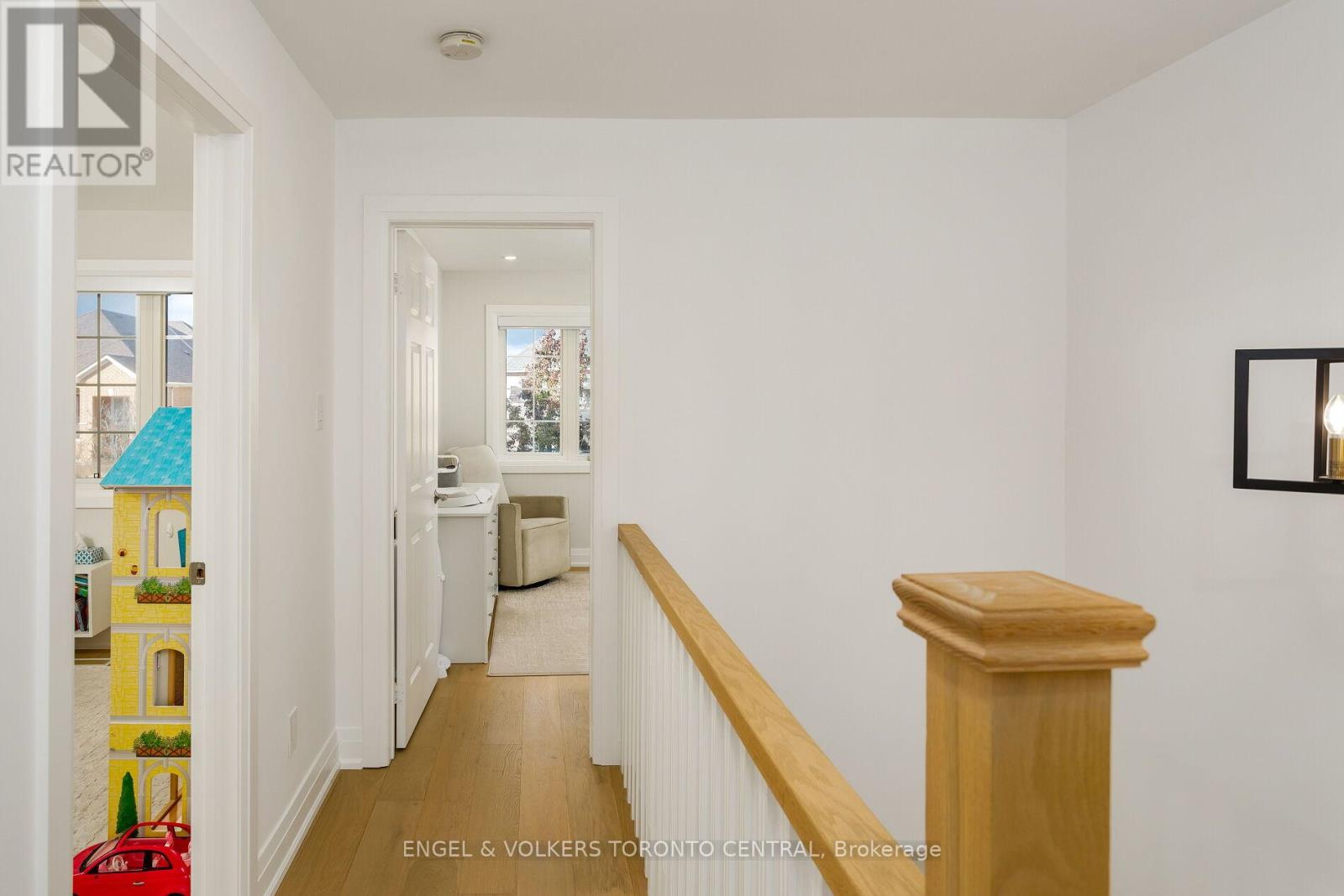 41 Gianmarco Way, Vaughan, Ontario  L6A 3J3 - Photo 18 - N12545586