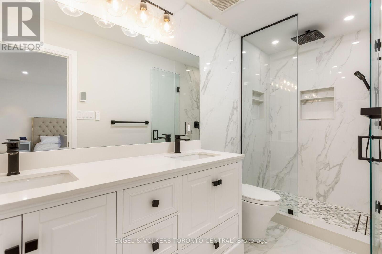 41 Gianmarco Way, Vaughan, Ontario  L6A 3J3 - Photo 28 - N12545586