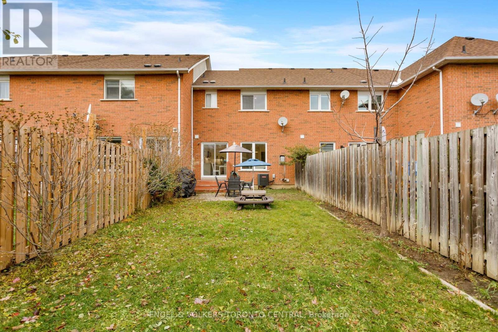 41 Gianmarco Way, Vaughan, Ontario  L6A 3J3 - Photo 37 - N12545586