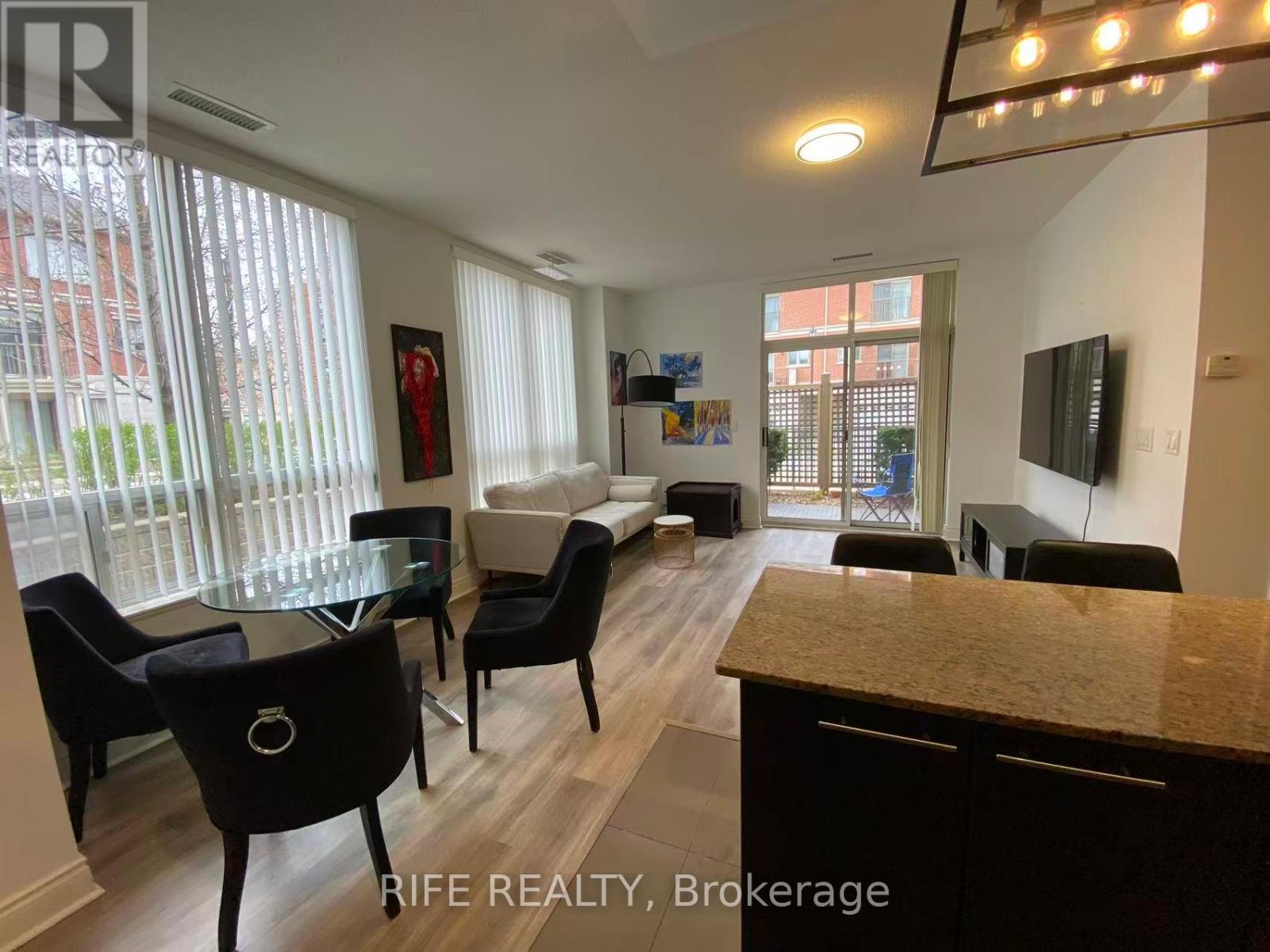 102 - 39 Galleria Parkway, Markham, Ontario  L3T 0A6 - Photo 4 - N12545648