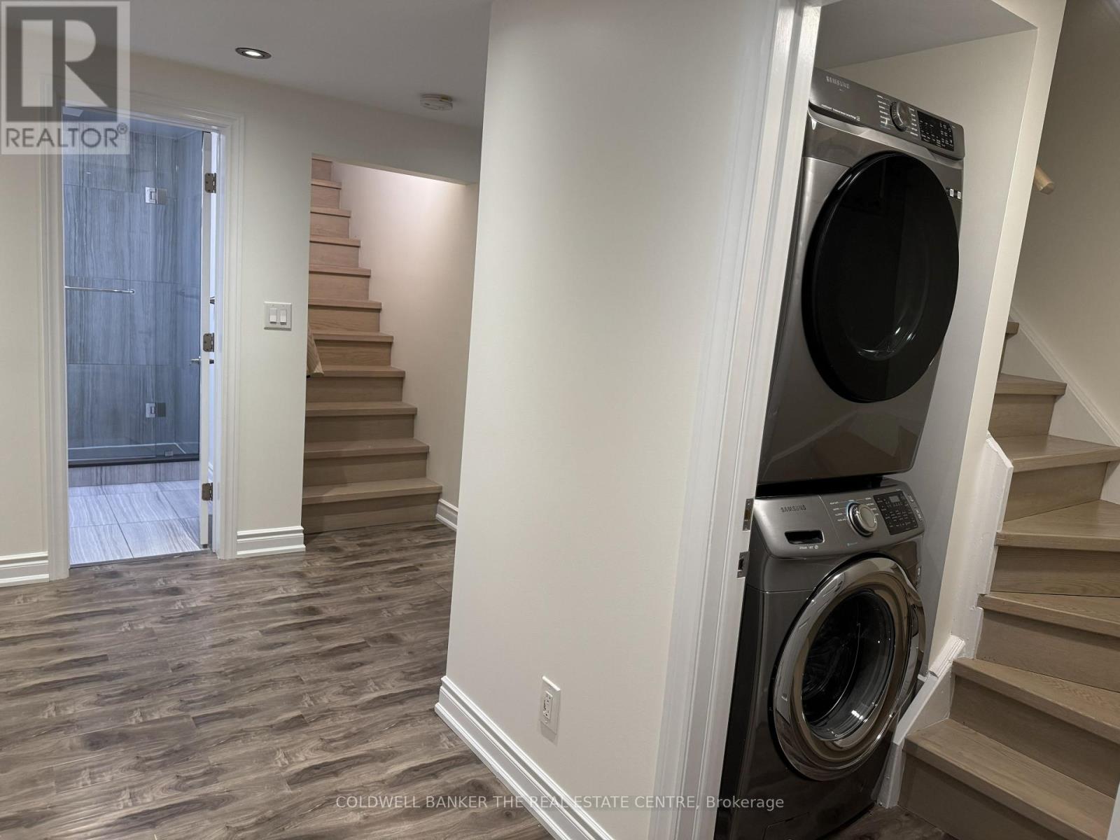 71 Golf Links Drive, Aurora, Ontario  L4G 3V4 - Photo 5 - N12545654