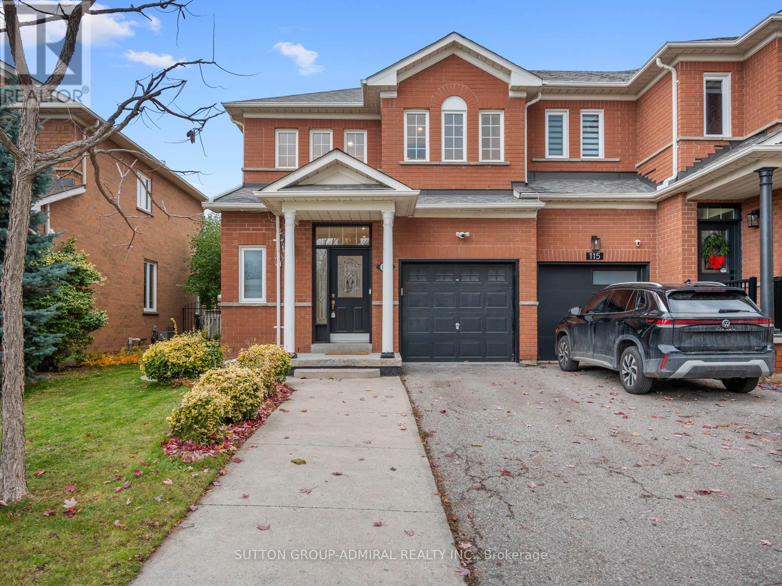 117 WILDBERRY CRESCENT, Vaughan, Ontario