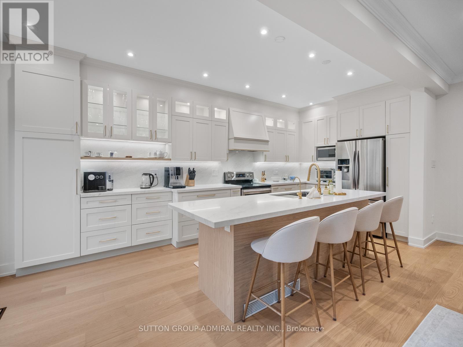 117 Wildberry Crescent, Vaughan, Ontario  L4H 2C4 - Photo 10 - N12545682