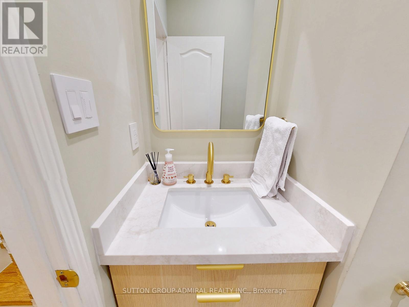 117 Wildberry Crescent, Vaughan, Ontario  L4H 2C4 - Photo 17 - N12545682