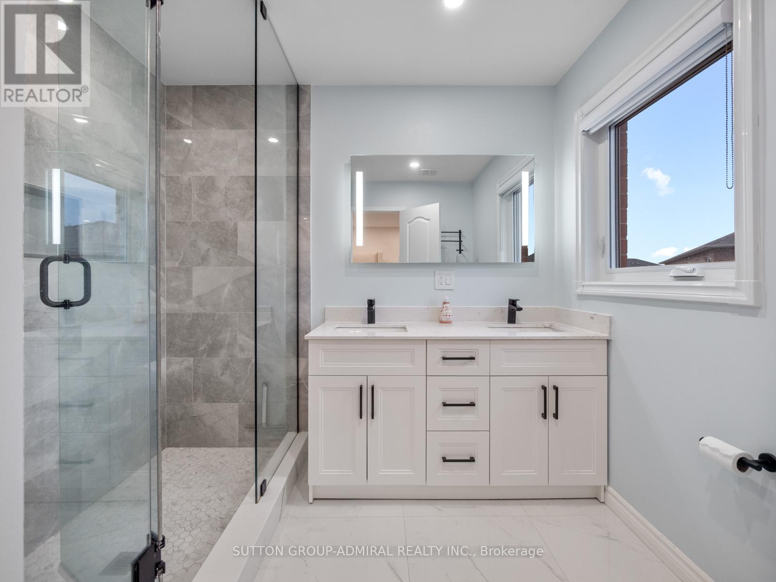 117 Wildberry Crescent, Vaughan, Ontario  L4H 2C4 - Photo 25 - N12545682