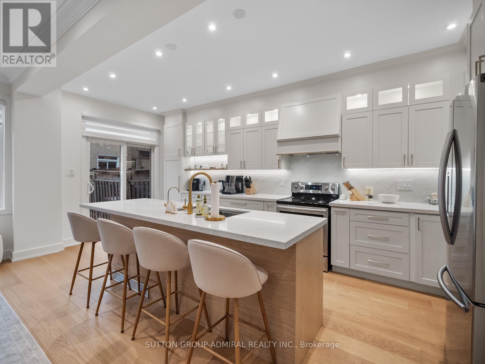 117 Wildberry Crescent, Vaughan, Ontario  L4H 2C4 - Photo 8 - N12545682