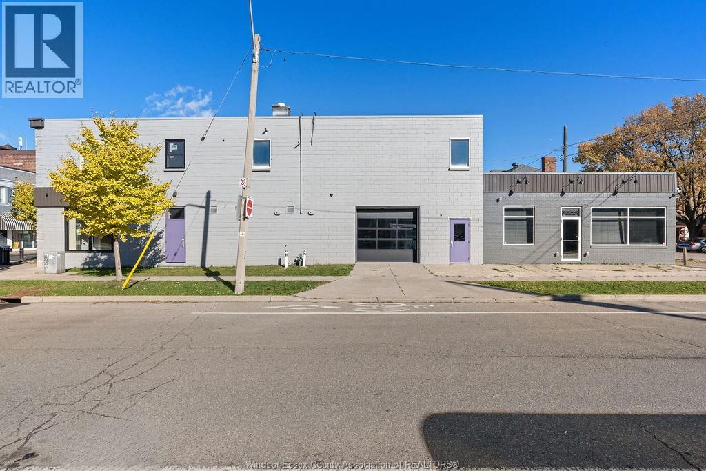 1519 Wyandotte, Windsor, Ontario N9A 3L3 - Photo 2 - 25028842