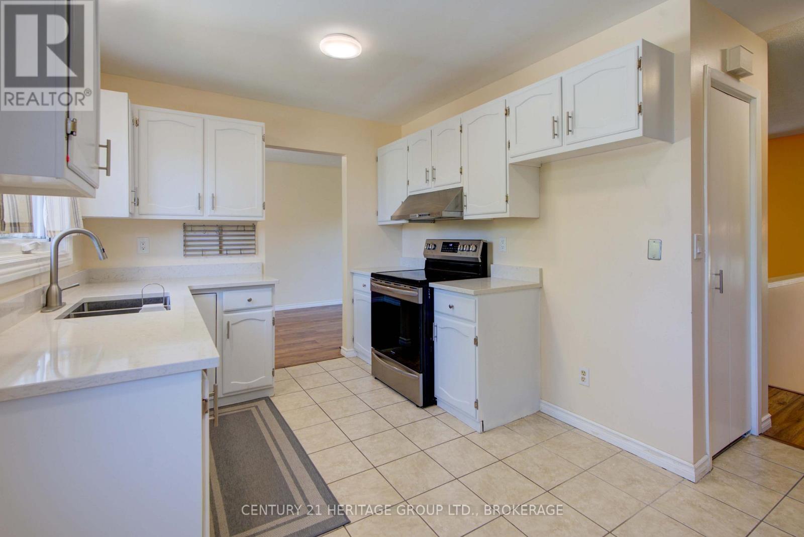 312 Boxwood Street, Kingston, Ontario  K7M 6A6 - Photo 17 - X12541390