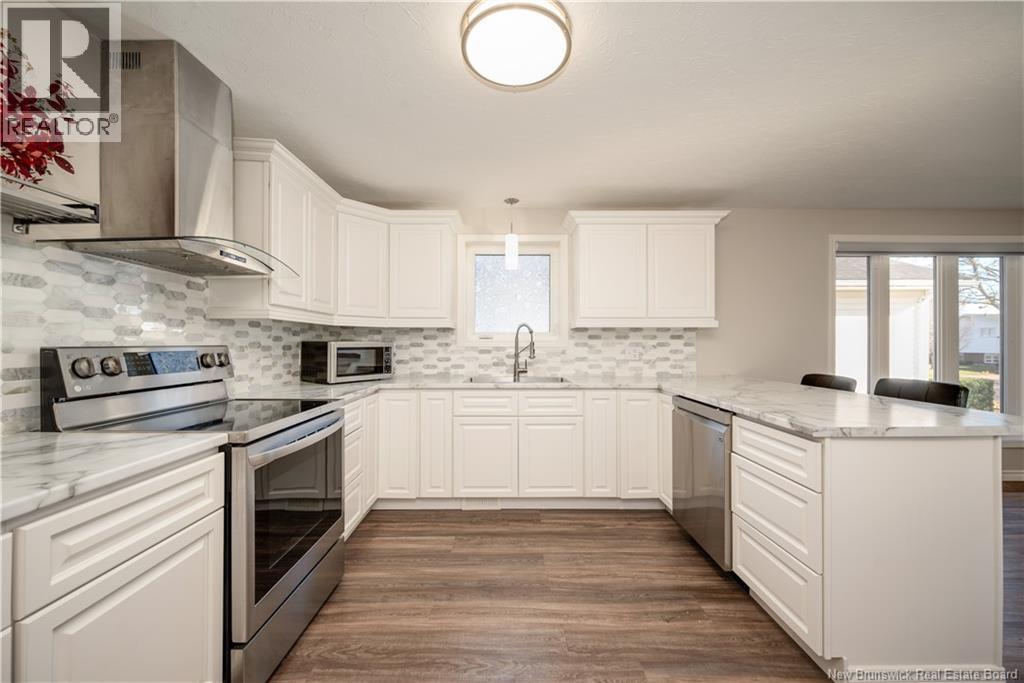 45 Cabot Drive, Moncton, New Brunswick  E1A 5K8 - Photo 9 - NB130045