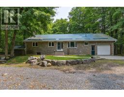 918 Fry Road, Prince Edward County (Sophiasburg Ward), Ca