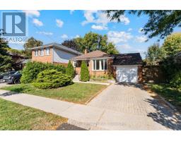 46 ATHOL AVENUE, Toronto, Ontario