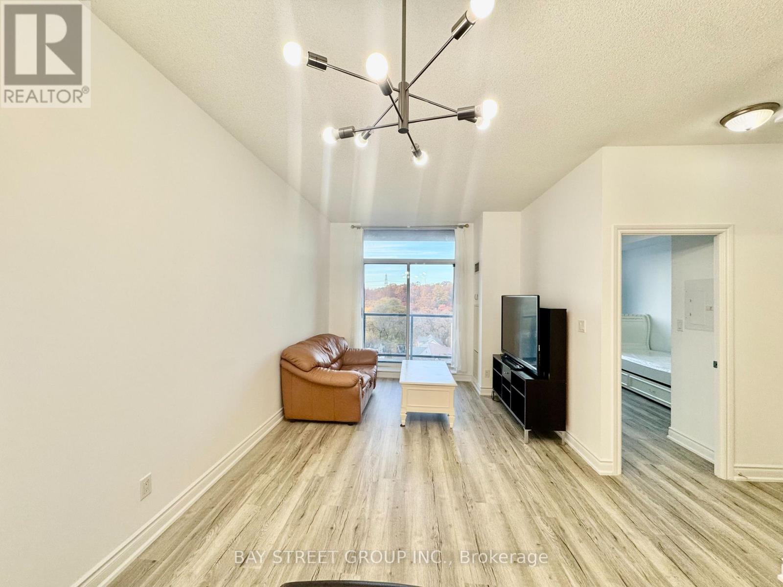 507 - 25 Earlington Avenue, Toronto, Ontario  M8X 3A3 - Photo 10 - W12545554