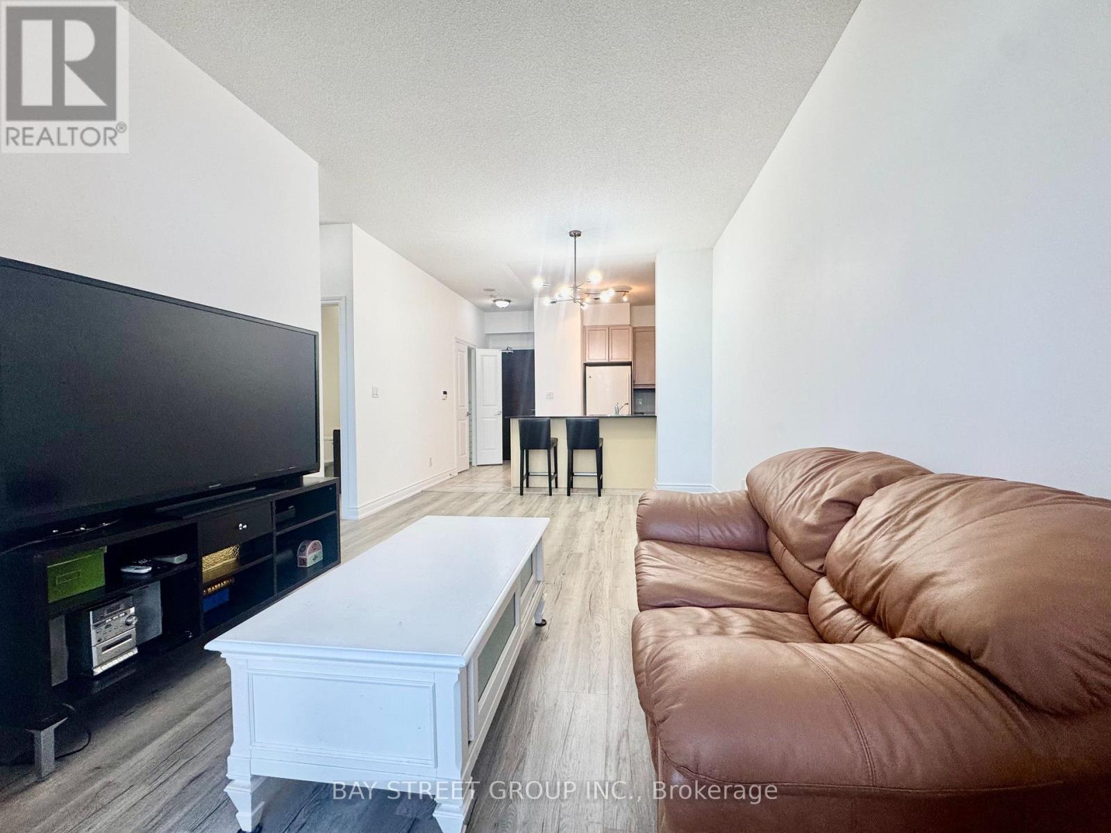 507 - 25 Earlington Avenue, Toronto, Ontario  M8X 3A3 - Photo 11 - W12545554