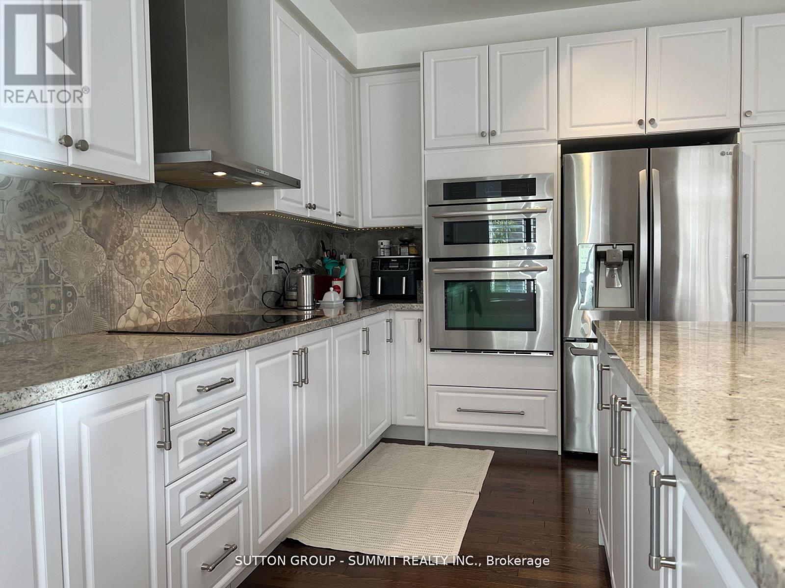 5456 Oscar Peterson Boulevard, Mississauga, Ontario  L5M 0W2 - Photo 12 - W12545562