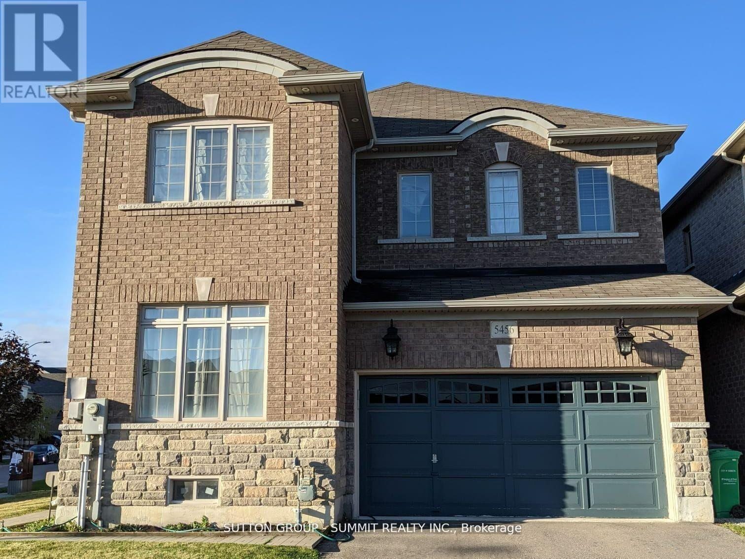 5456 Oscar Peterson Boulevard, Mississauga, Ontario  L5M 0W2 - Photo 2 - W12545562