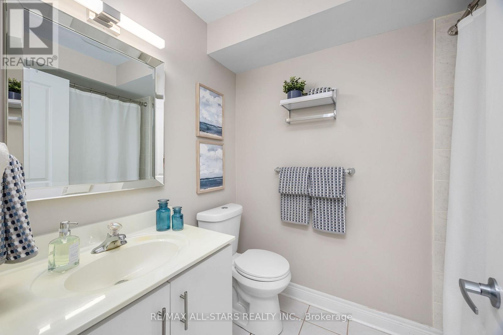 114 Six Point Road, Toronto, Ontario  M8Z 0A1 - Photo 22 - W12545572