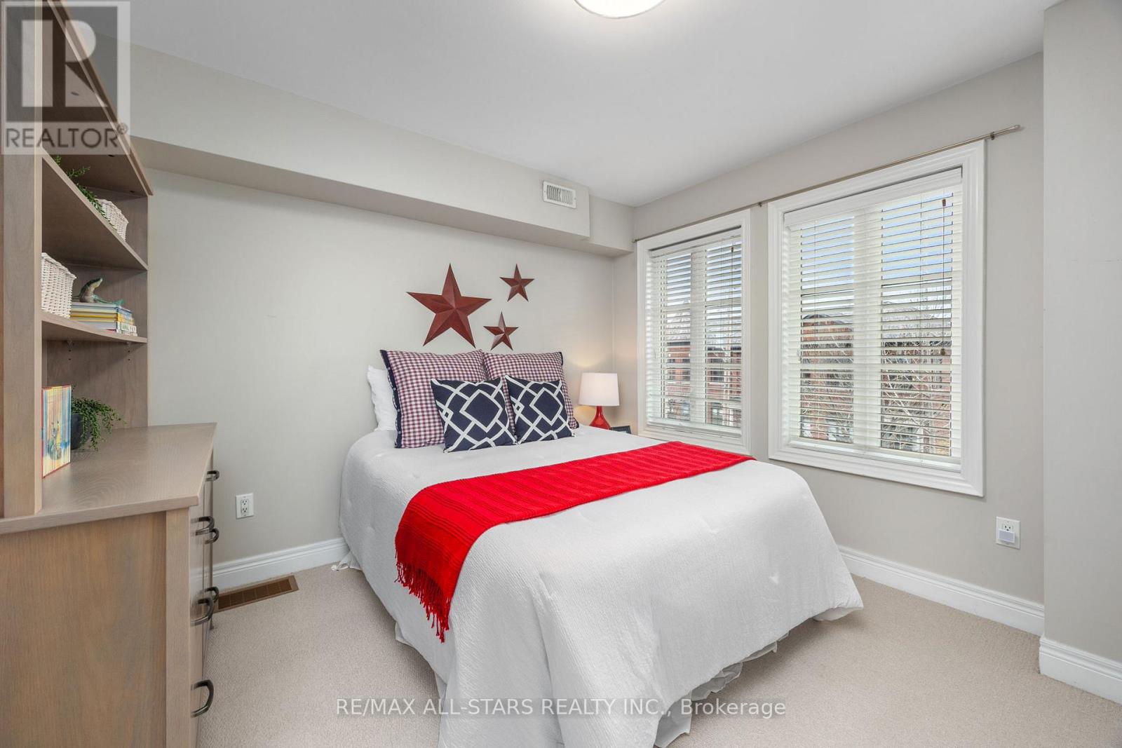 114 Six Point Road, Toronto, Ontario  M8Z 0A1 - Photo 24 - W12545572