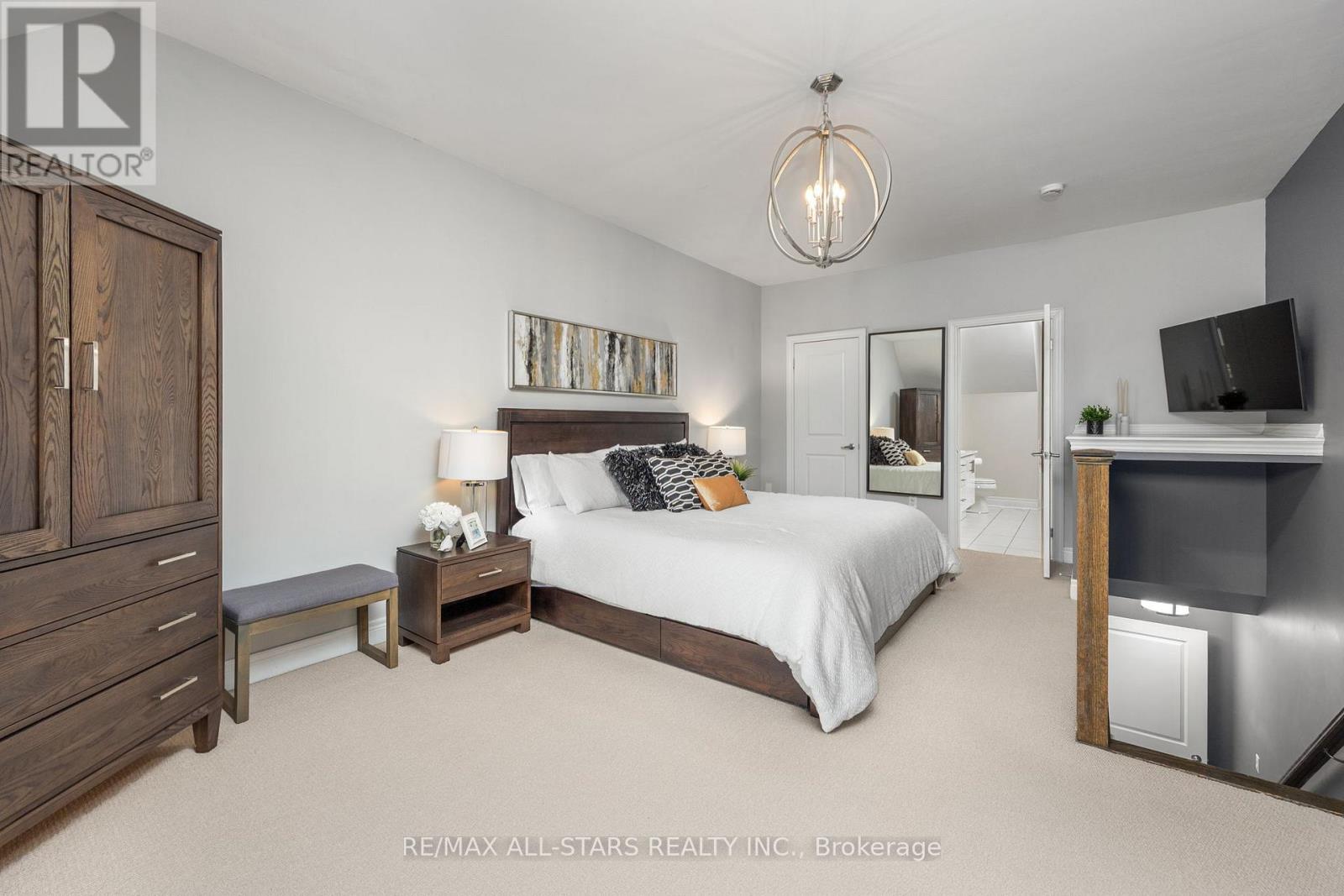 114 Six Point Road, Toronto, Ontario  M8Z 0A1 - Photo 27 - W12545572