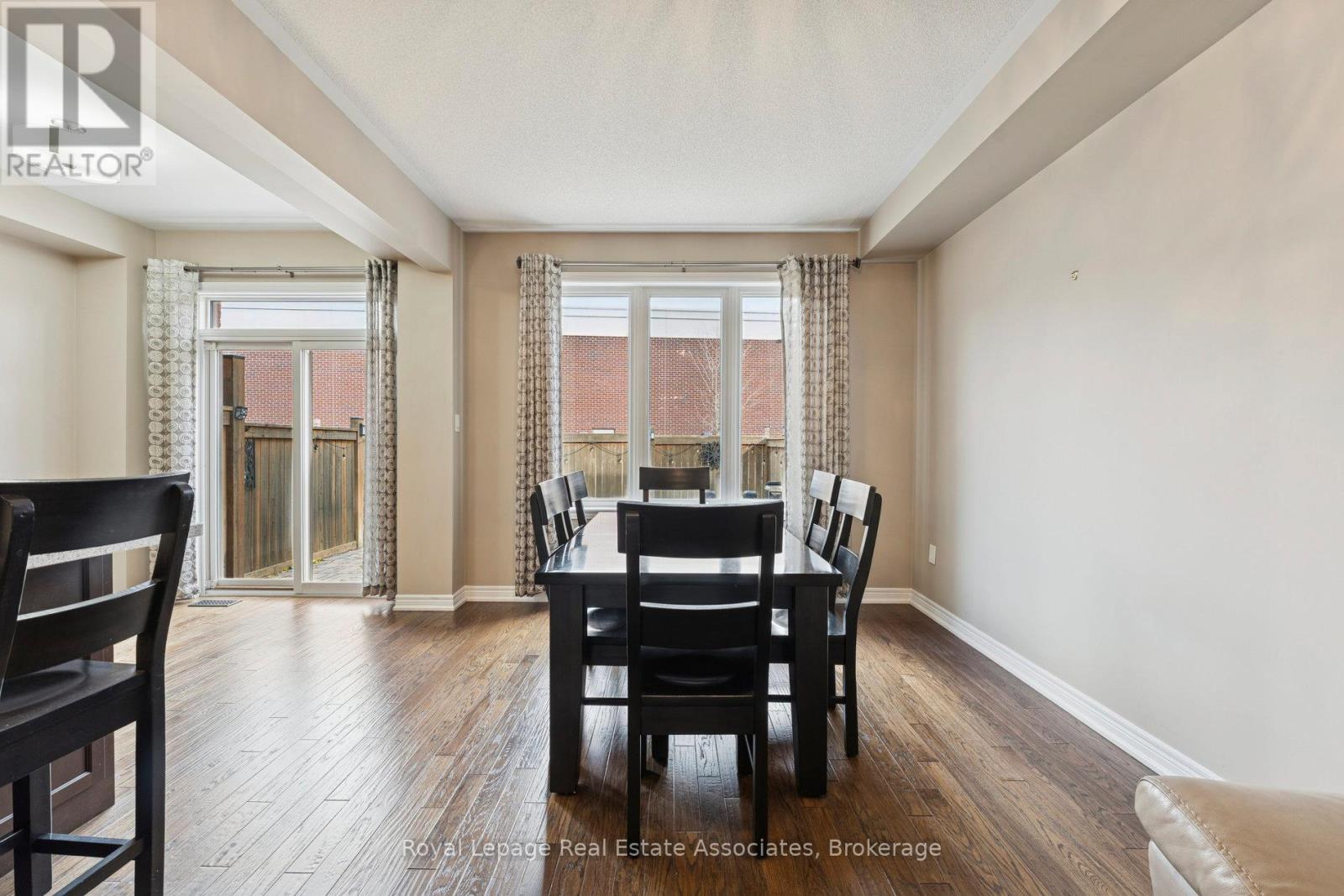 12 Diamond Leaf Lane, Halton Hills, Ontario  L7G 0G7 - Photo 12 - W12545618